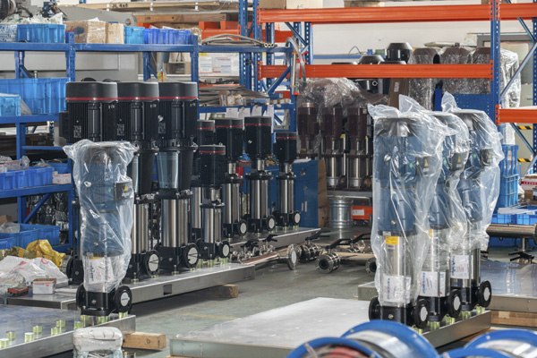 Secondary pressurized water supply18